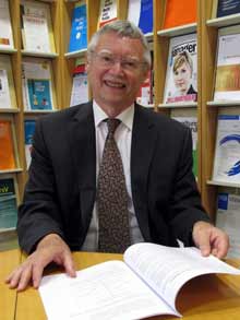 Prof. Dr. Raimund Brühl photo